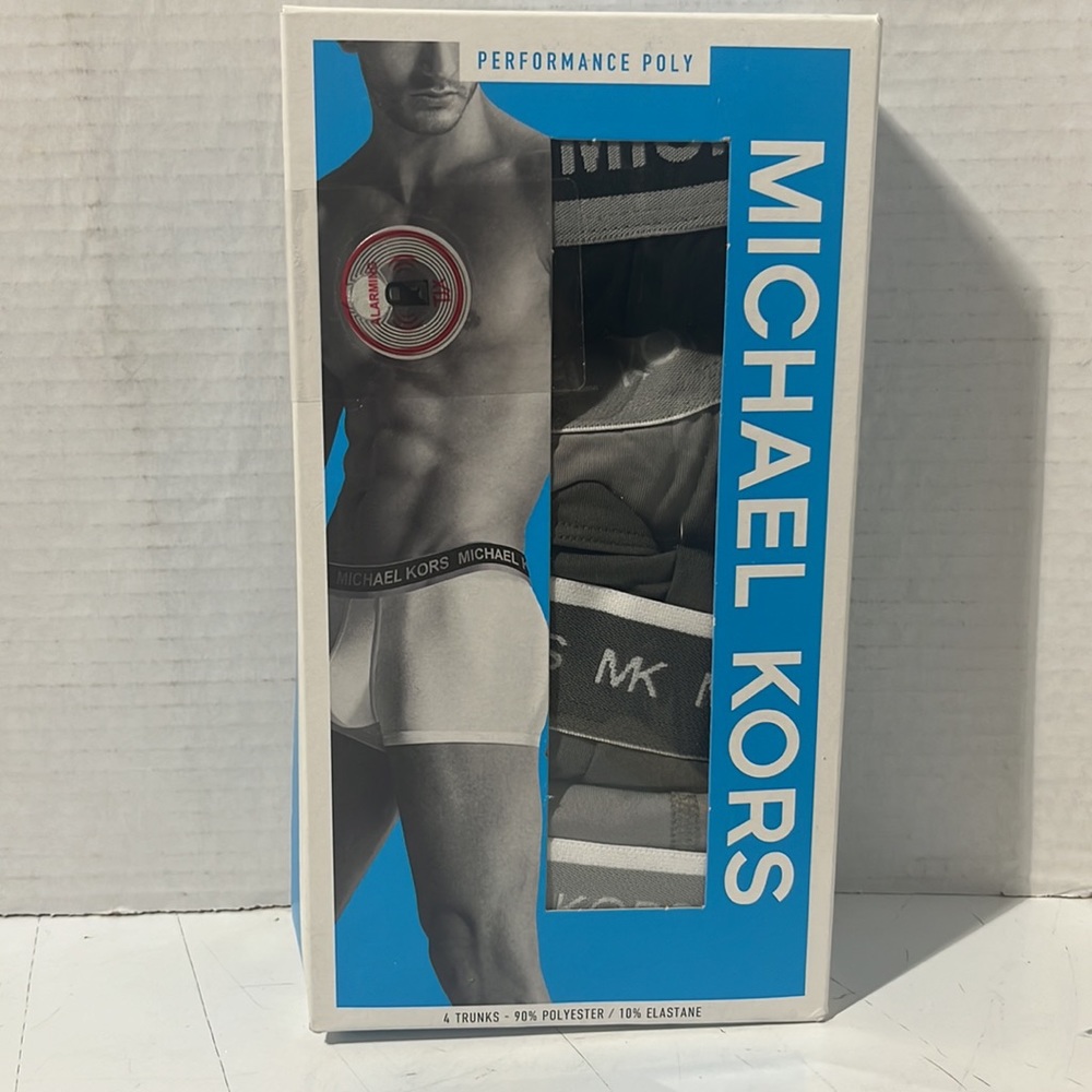 BRAND NEW, OPEN BOX Michael Kors 4 Pack Boxer Briefs